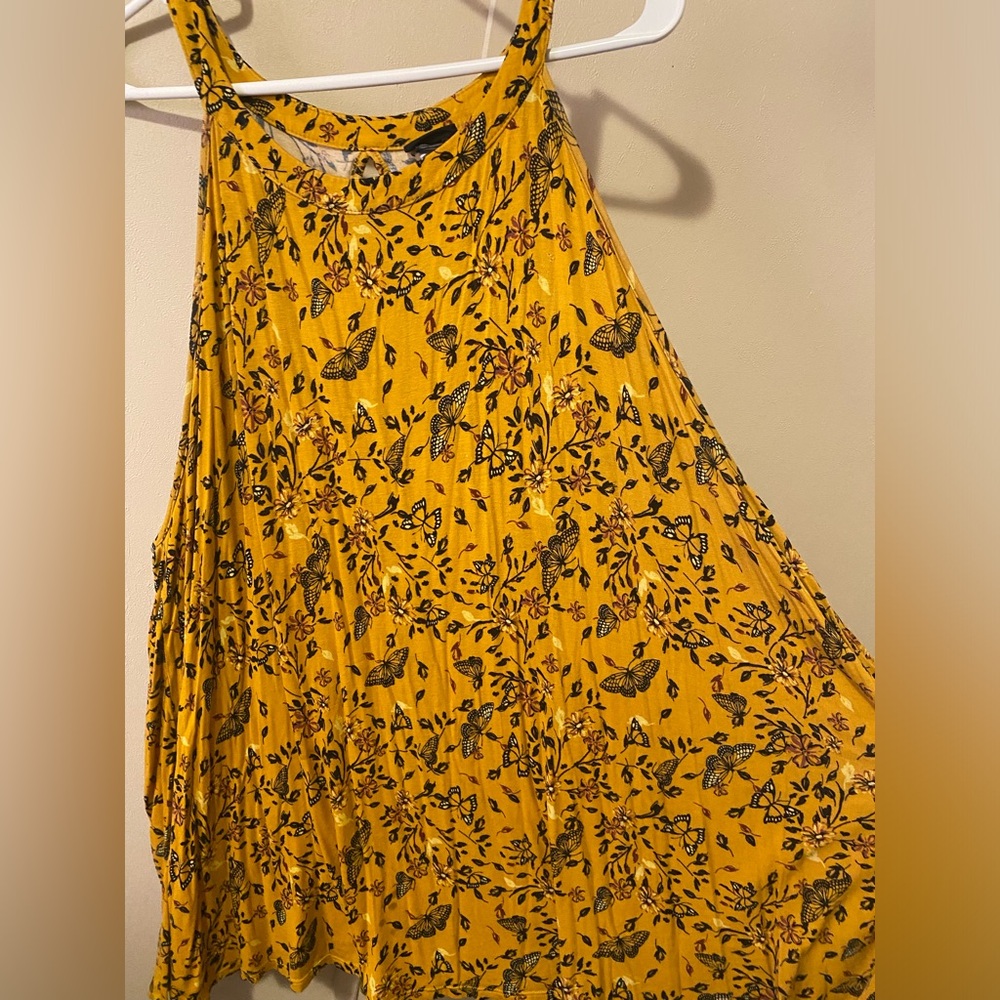 Women’s 4X yellow Torrid tank